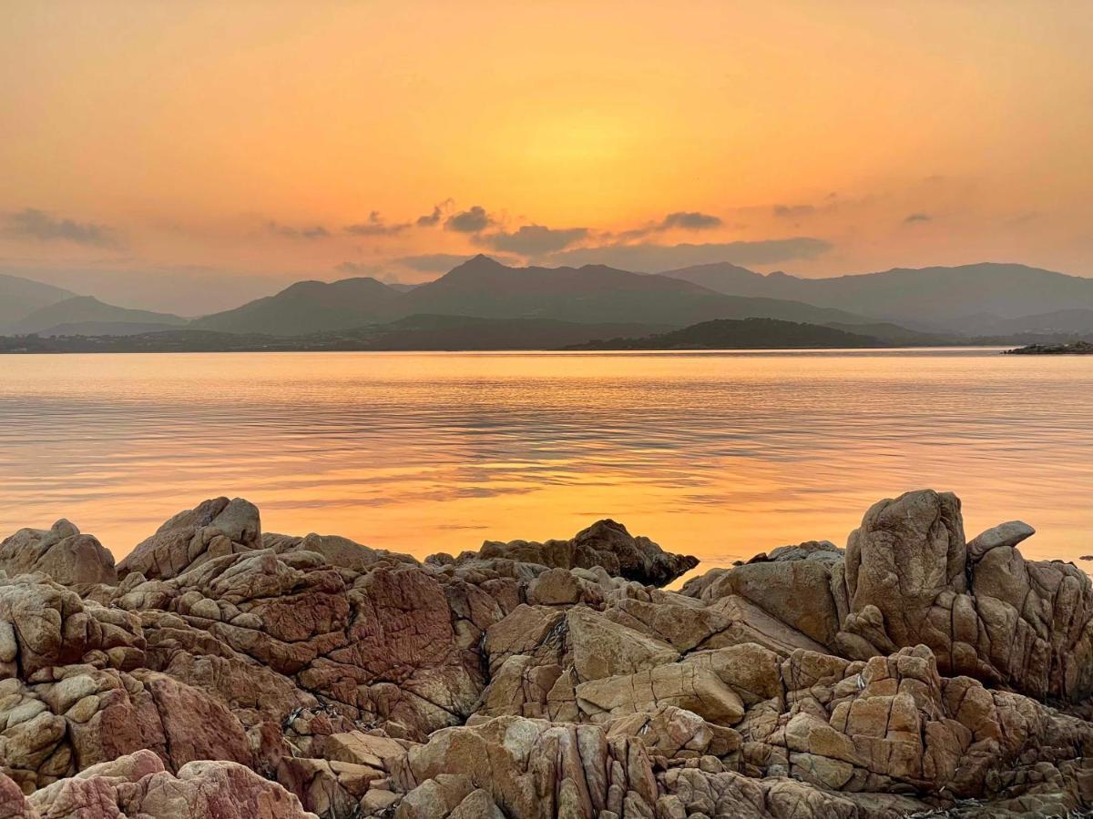 San Teodoro Punta Est Fantastico Trilocale Vista Mare Apartamento Capo Coda Cavallo Exterior foto