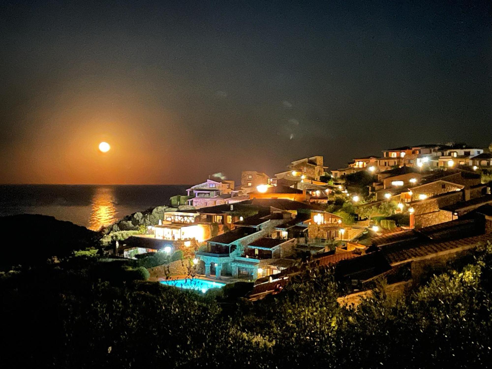 San Teodoro Punta Est Fantastico Trilocale Vista Mare Apartamento Capo Coda Cavallo Exterior foto